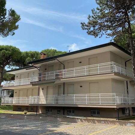 Appartamenti Fungo Lignano Sabbiadoro Exterior foto